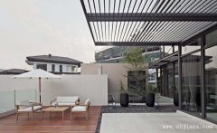 最新極簡(jiǎn)主義的現(xiàn)代風(fēng)格別墅陽臺(tái)裝修效果圖