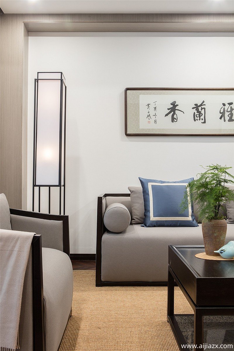 只有對(duì)鄭州別墅裝飾公司了解，選擇的時(shí)候才不會(huì)盲目