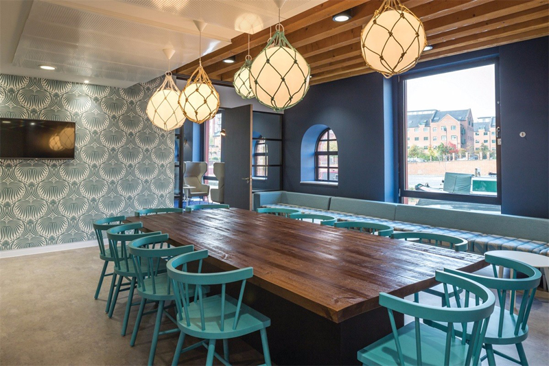 鄭州LOFT辦公室裝修設(shè)計要點有哪些